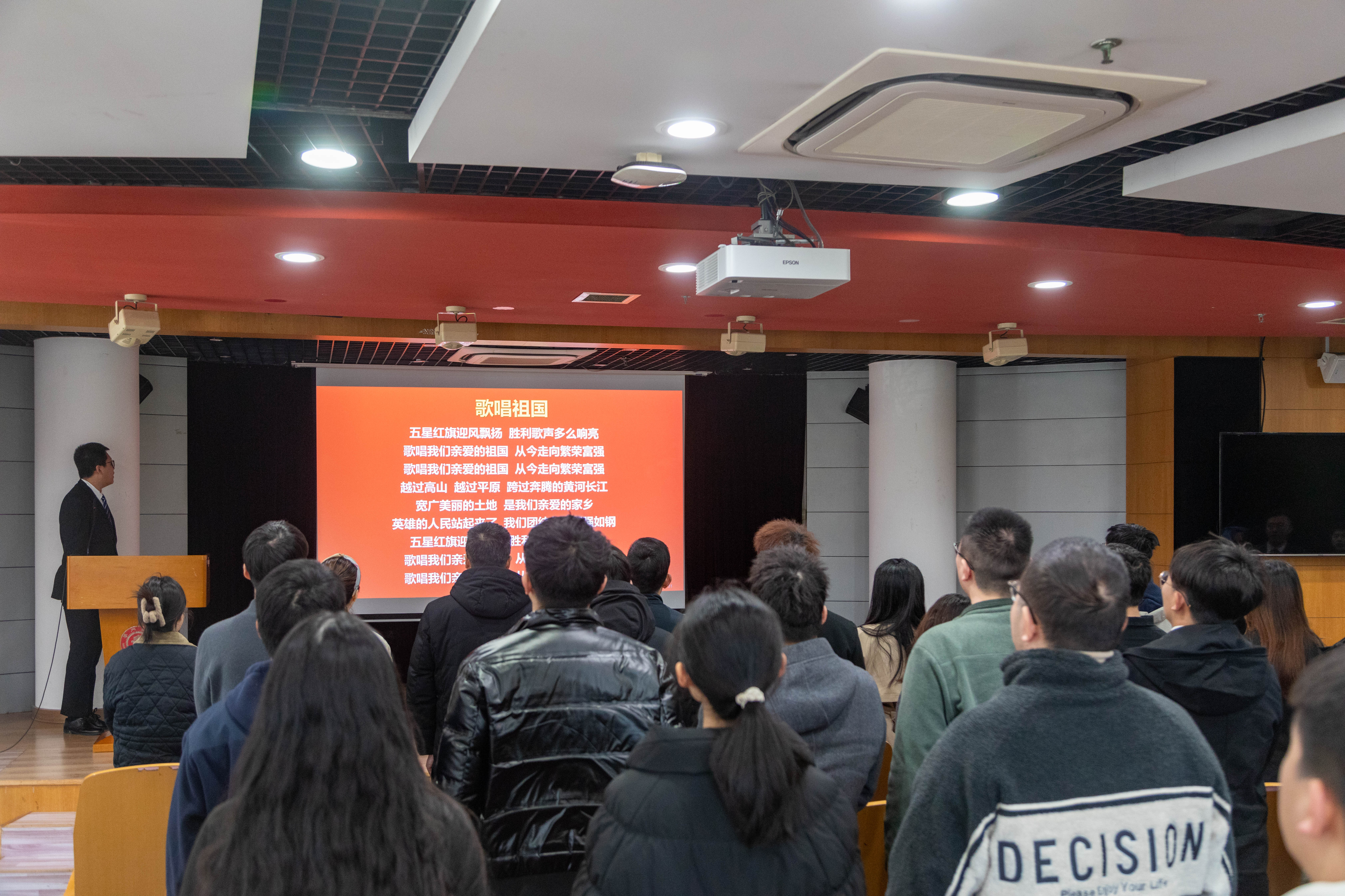 图片7-歌唱祖国.jpg